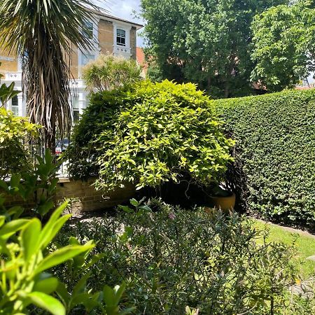 Charming Apartment In Chiswick Londyn Zewnętrze zdjęcie